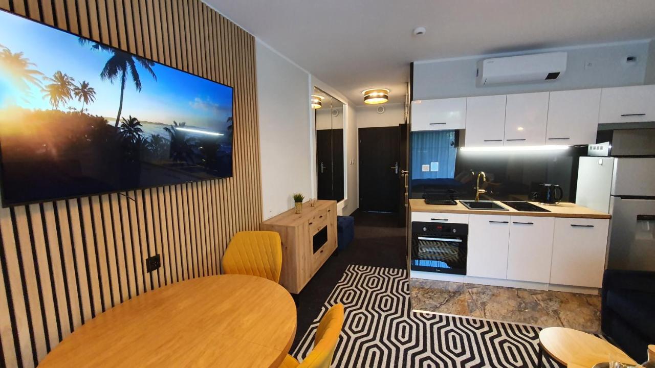 Gold Horizon Apartament Solny Resort Z Klimatyzacja I Garazem Kolobřeh Exteriér fotografie